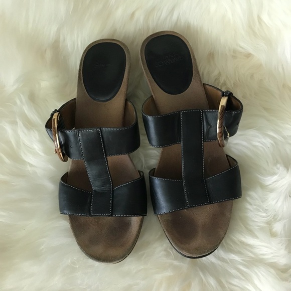 Circa Joan David Buckle Leather Heel Sandals, 7M - Picture 4 of 6